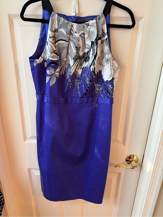 Tahari Dresses & Skirts - Tahari Purple Sheath Dress with Silver Floral Bodice sz 10